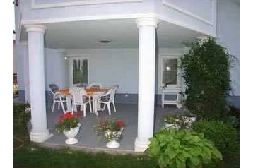 Hungría Privát Fonyód, Exterior